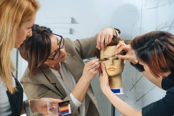Beauty School / Institute